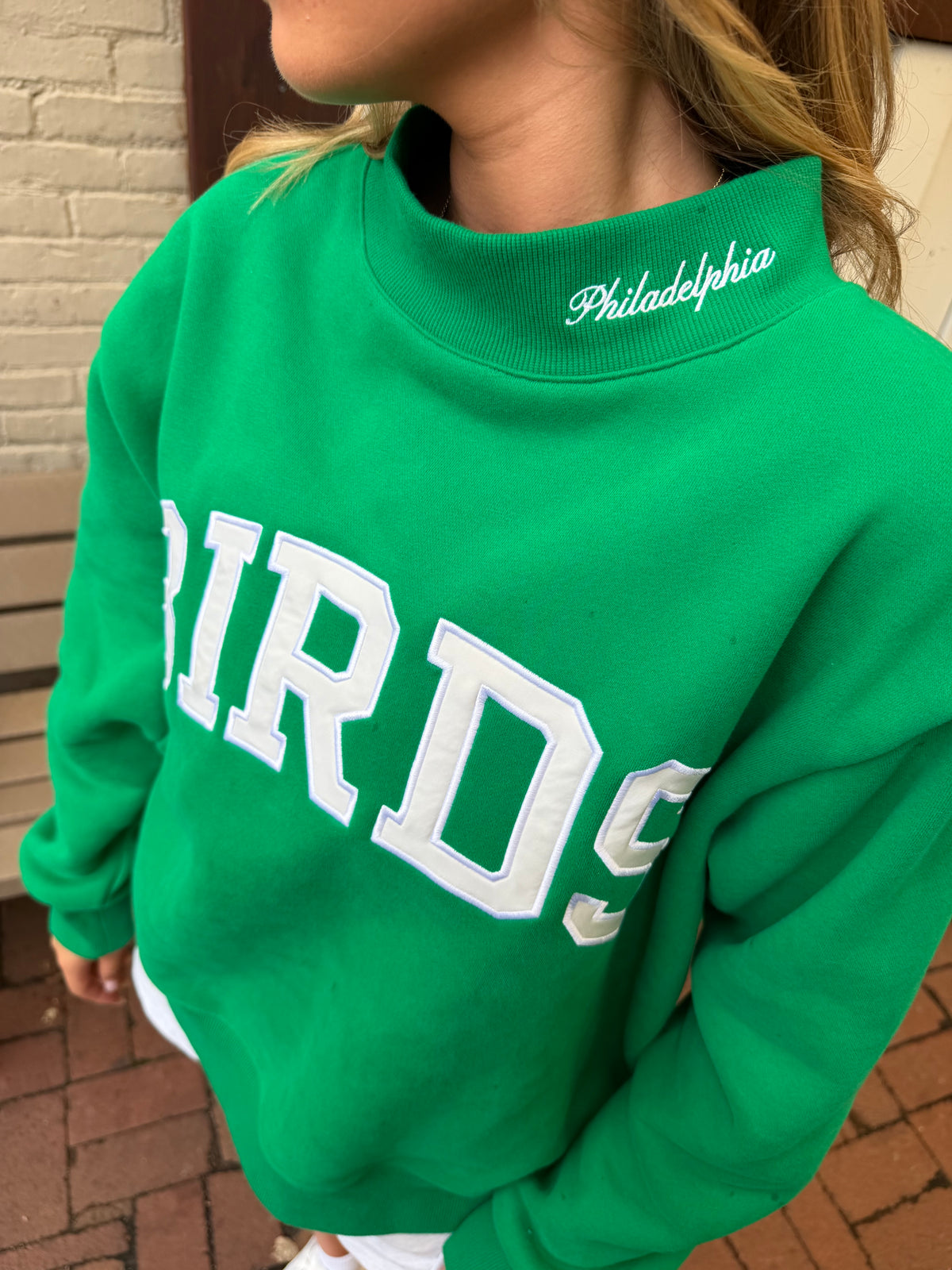 BIRDS MOCKNECK