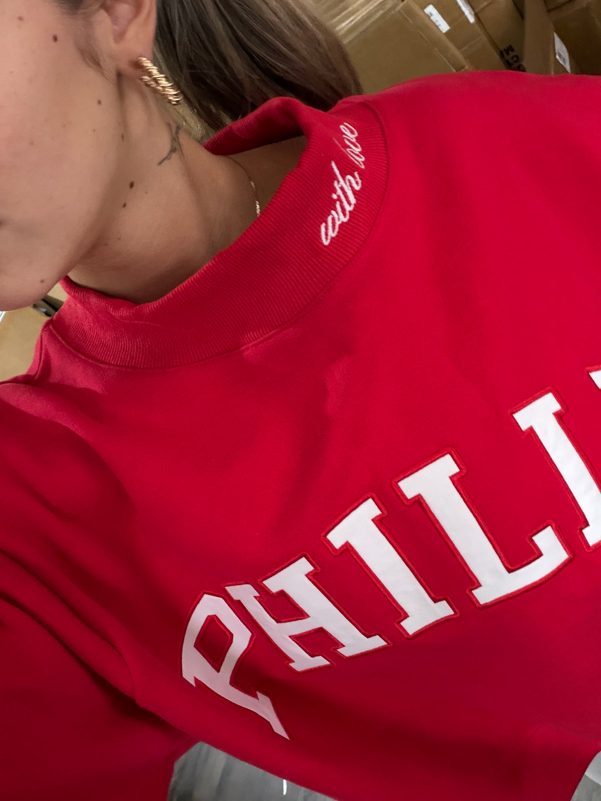 RED PHILLY MOCKNECK
