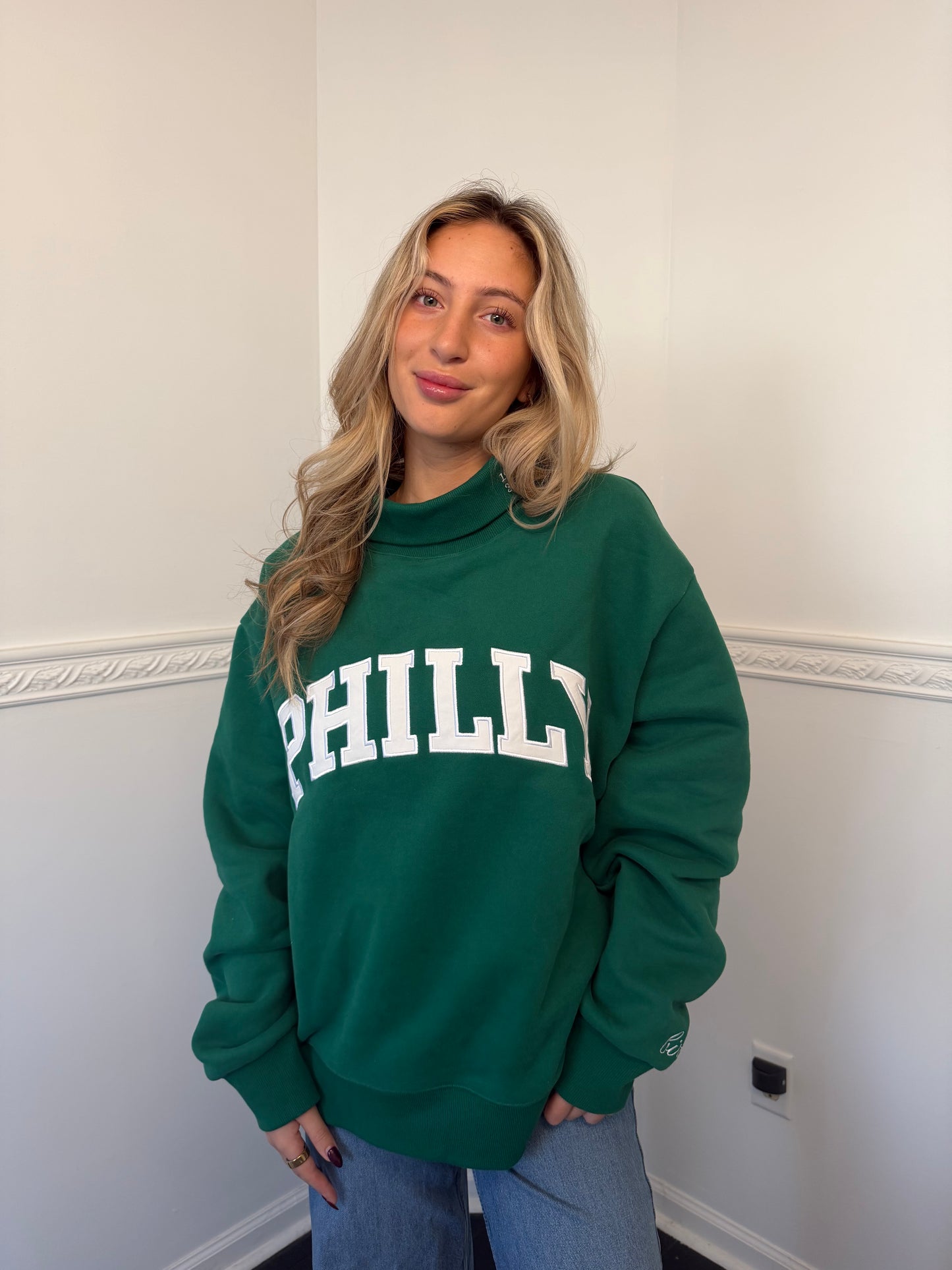 PHILLY ROLLNECK