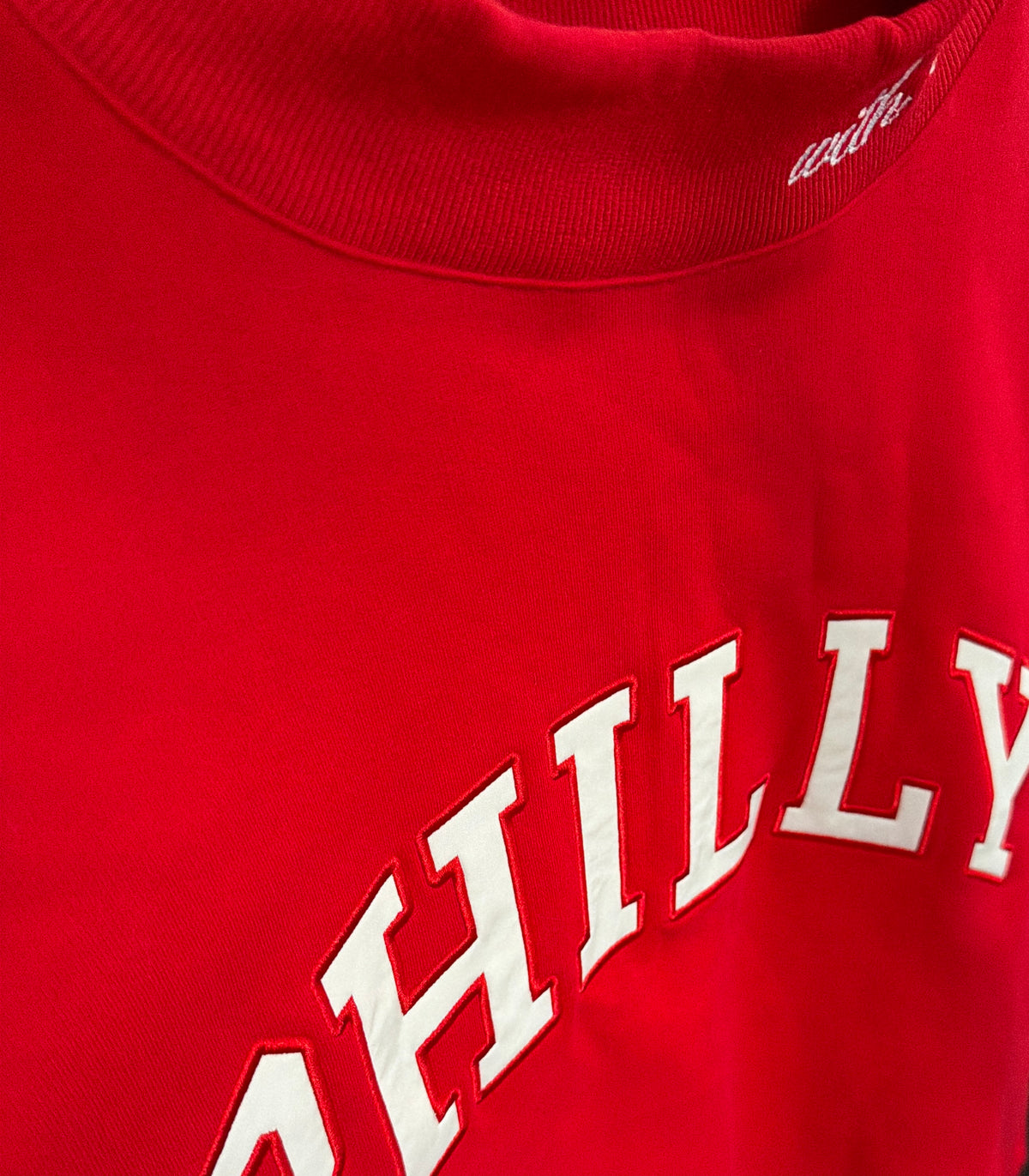 RED PHILLY MOCKNECK
