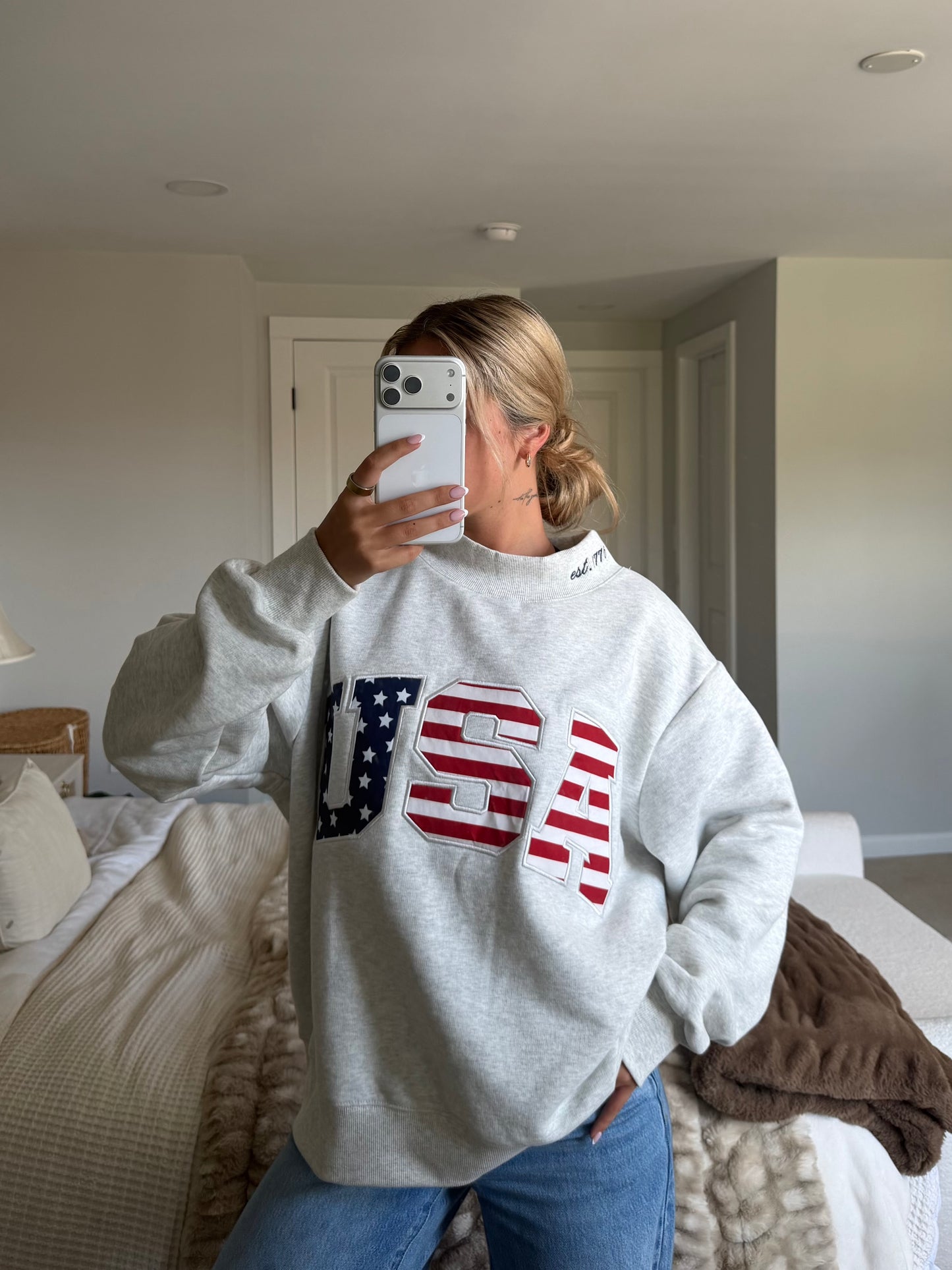 PRE-ORDER (SHIPS AUGUST) USA mockneck