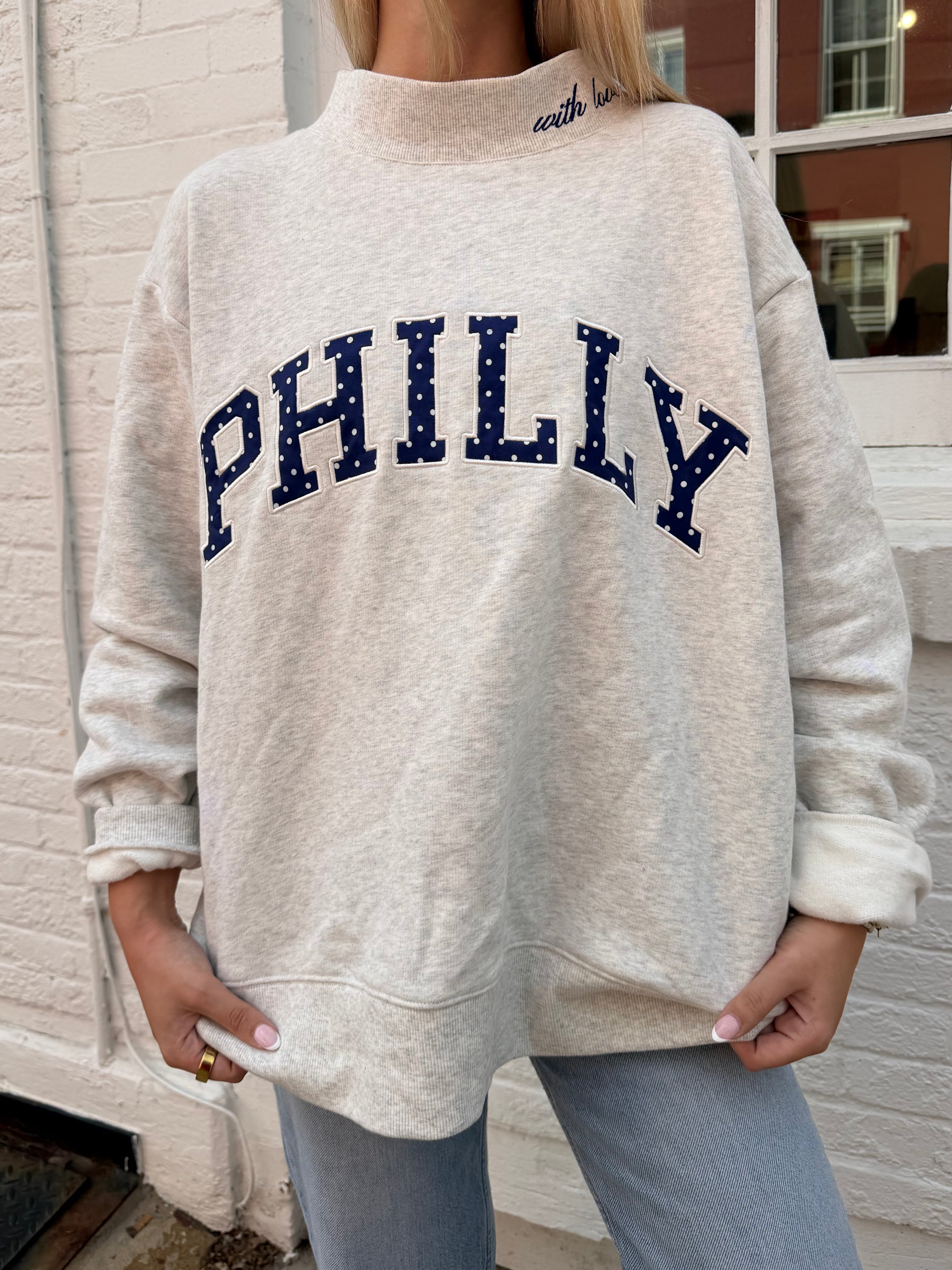 POLKA DOT PHILLY MOCKNECK