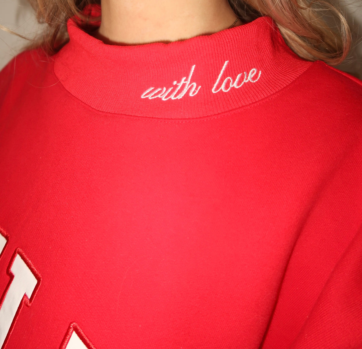 RED PHILLY MOCKNECK