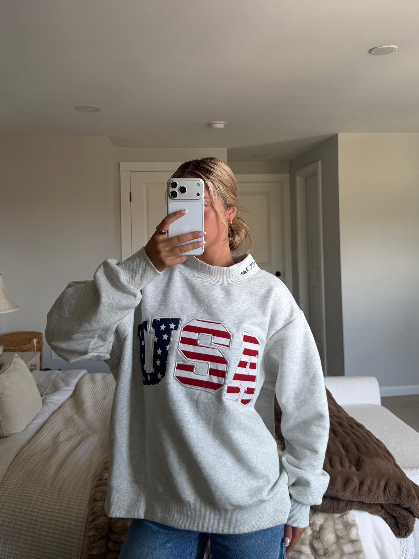 PRE-ORDER (SHIPS AUGUST) USA mockneck